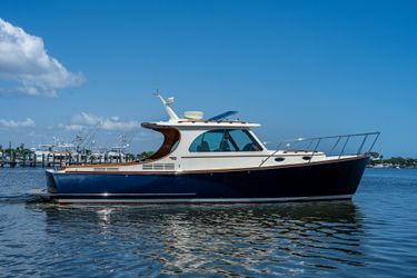 37' Hinckley 2011 Yacht For Sale